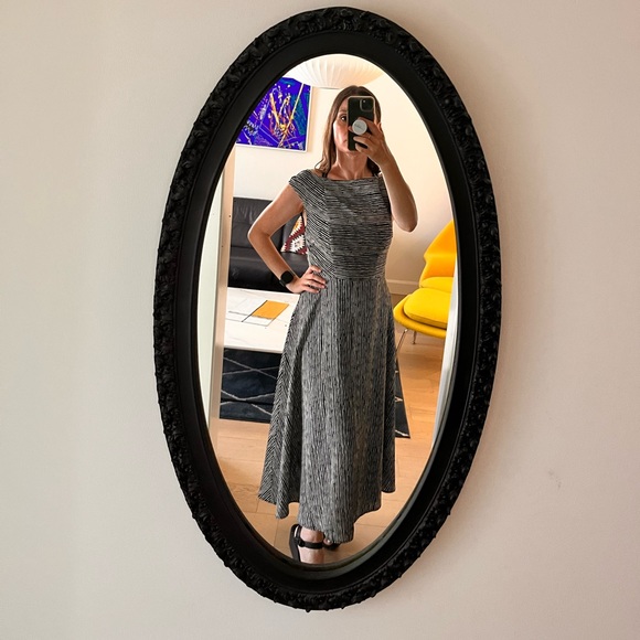 Gorgeous Molly Bracken Midi Dress - Picture 5 of 5